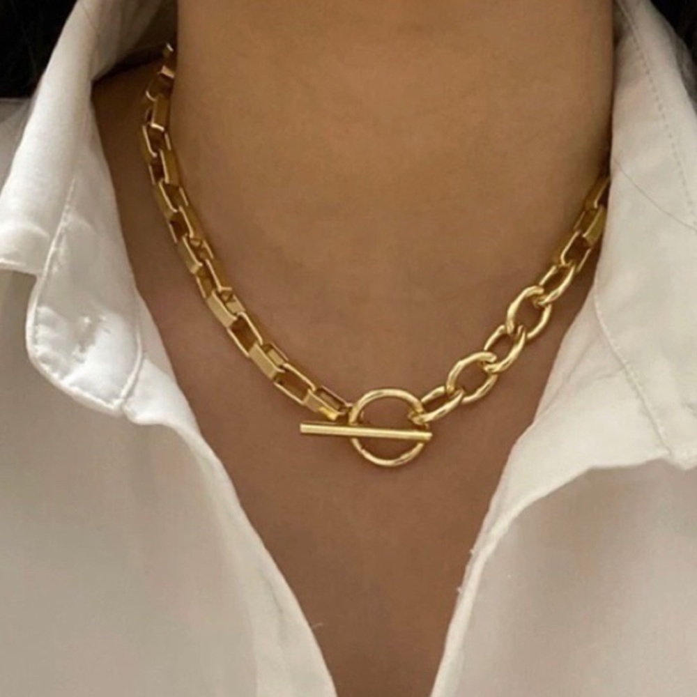 ***New Chunky Gold Chain Necklace